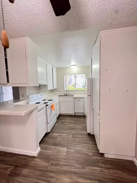 1960 E Grand Ave, Escondido, CA 92027 photo 6