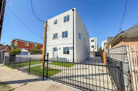 423 E 31st St, Los Angeles, CA 90011
