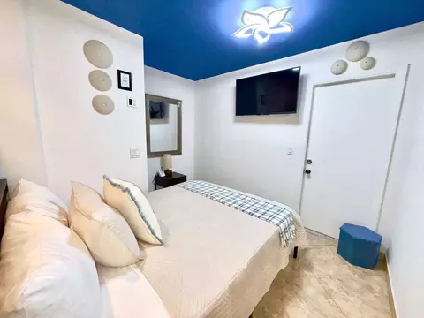 330 Grant St, Hollywood, FL 33019