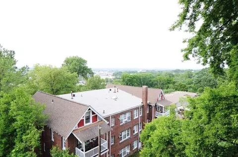 2920 Rhodes Cir S, Birmingham, AL 35205
