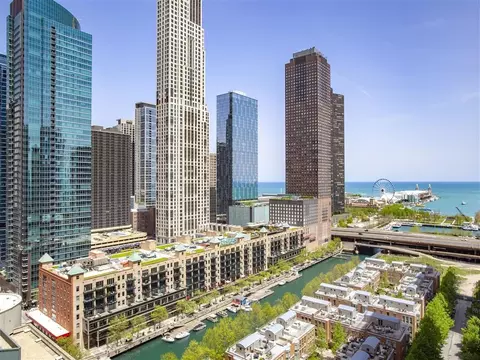 400 N Mcclurg Ct, Chicago, IL 60611 photo 3