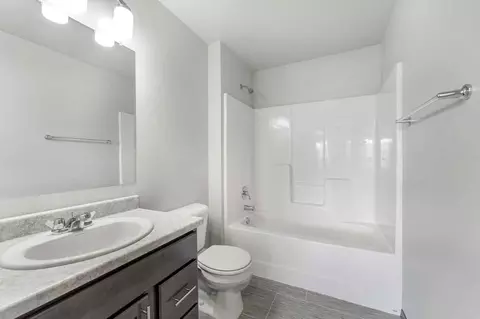 4400 E 69th St, Sioux Falls, SD 57108 photo 7