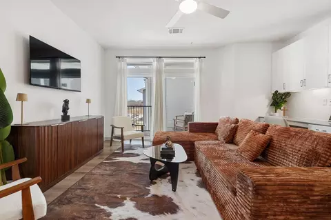 1301 Leah Ave, San Marcos, TX 78666