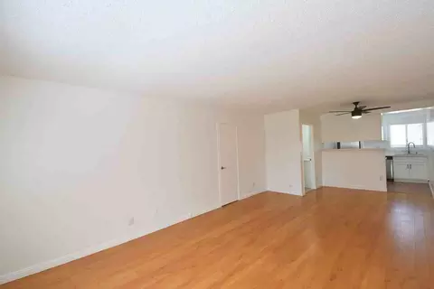 4930 Whitsett Ave, Los Angeles, CA 91607