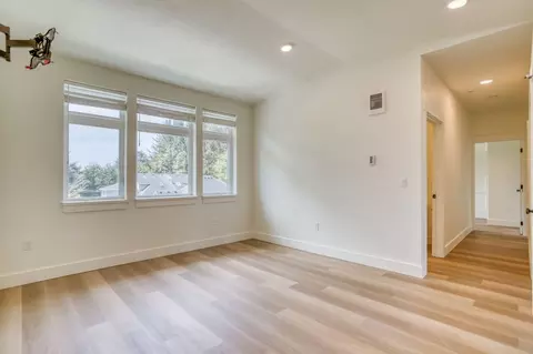 3722 NW Port Ave, Lincoln City, OR 97367
