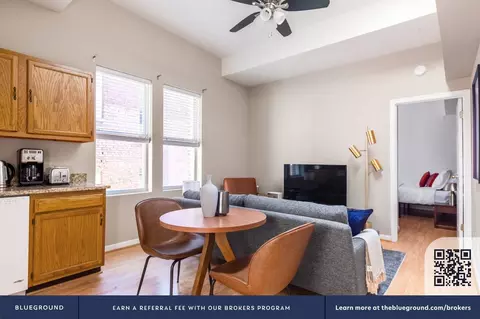 1503 Vermont Ave NW, Washington, DC 20005 photo 4