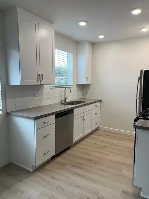3650 Voltaire St, San Diego, CA 92106