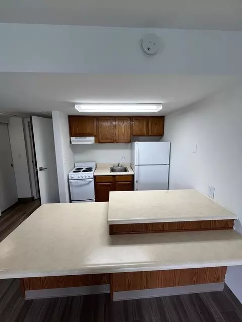 7300 W Dean Rd, Milwaukee, WI 53223