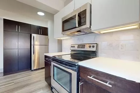 18 S Kingshighway Blvd, Saint Louis, MO 63108