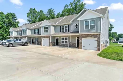 1552 Tylertown Rd, Clarksville, TN 37040