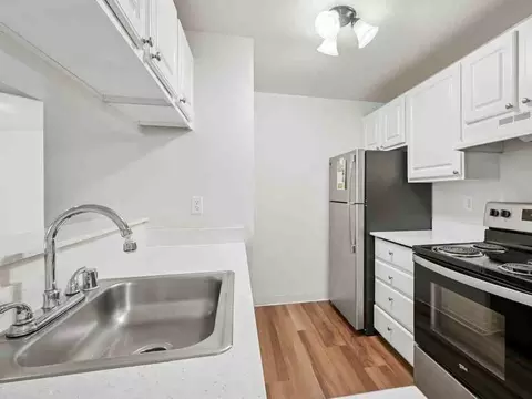 15606 NE 40th St #BLDG Z, Redmond, WA 98052 photo 10