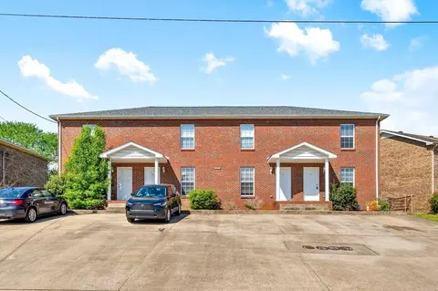 375 Peabody Dr, Clarksville, TN 37042