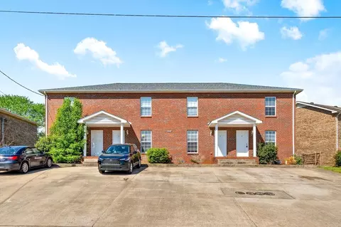 375 Peabody Dr, Clarksville, TN 37042