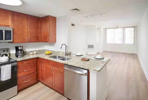 2351 Eisenhower Ave, Alexandria, VA 22314