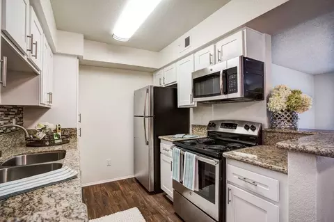 9600 19th St, Alta Loma, CA 91737