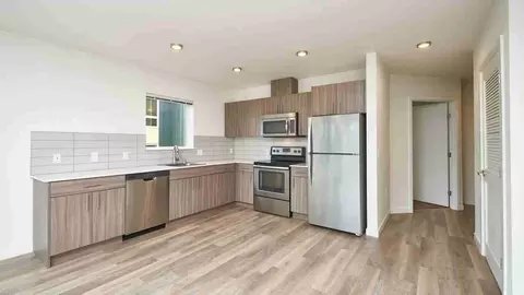 3220 California Ave SW, Seattle, WA 98116 photo 10