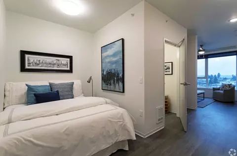 1020 N Broadway, Everett, WA 98201 photo 9
