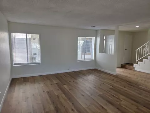 1120 Sycamore Ave, Tustin, CA 92780