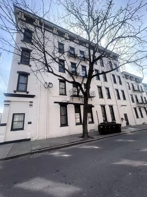 1635 Race St, Cincinnati, OH 45202