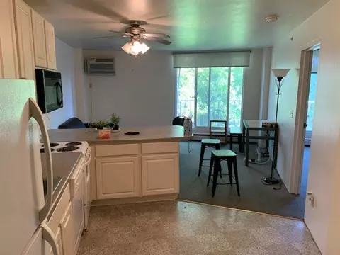 626 The Roundhouse, Madison, WI 53703 photo 4