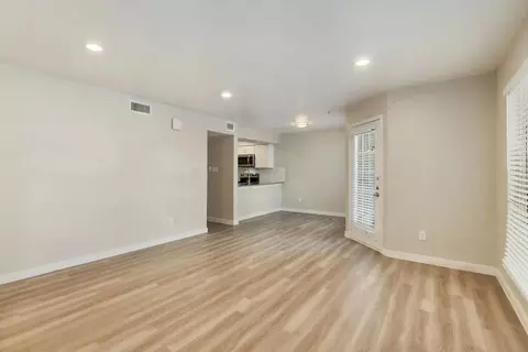 4358 Point Blvd, Garland, TX 75043 photo 14
