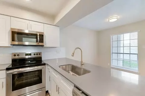 4358 Point Blvd, Garland, TX 75043 photo 7