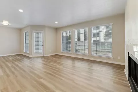4358 Point Blvd, Garland, TX 75043 photo 13
