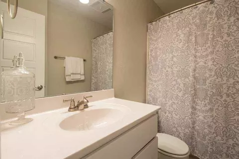 910 Shellbrook Ct, Raleigh, NC 27609 photo 37