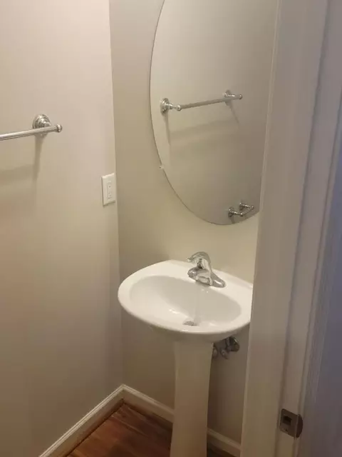101 Villa Vista Dr, Enola, PA 17025