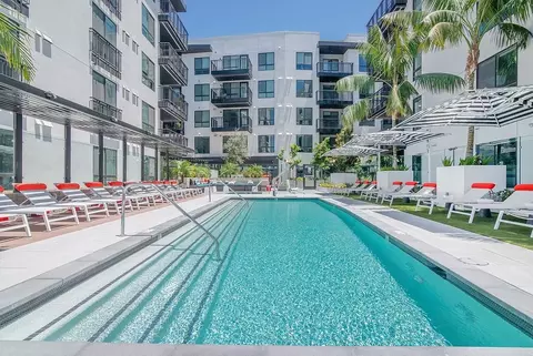6240 W Sunset Blvd, Los Angeles, CA 90028 photo 3