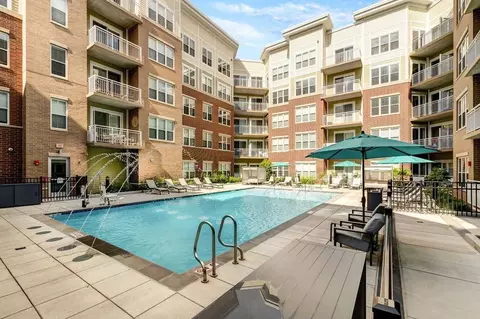750 Northwest Hwy, Des Plaines, IL 60016 photo 4