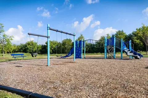 750 Northwest Hwy, Des Plaines, IL 60016 photo 3