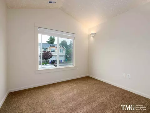 Se Chase Loop, Gresham, OR 97080 photo 35