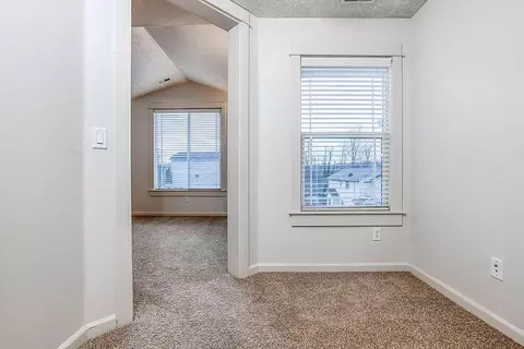 Se Chase Loop, Gresham, OR 97080 photo 18