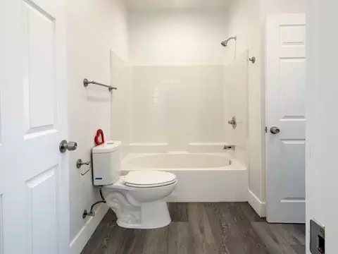 1491 Atlantic Ave, Long Beach, CA 90813 photo 8