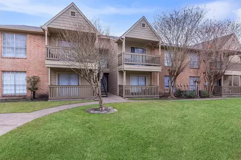 9400 Coventry Square Dr, Houston, TX 77099 photo 11