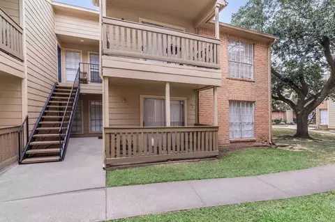 9400 Coventry Square Dr, Houston, TX 77099 photo 7
