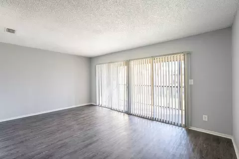 5659 Del Prado Dr, Tampa, FL 33617 photo 74