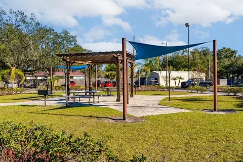 5659 Del Prado Dr, Tampa, FL 33617 photo 102