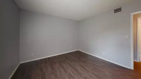 5659 Del Prado Dr, Tampa, FL 33617 photo 58