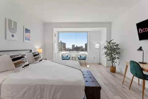 810 Pacific Ave, Atlantic City, NJ 08401