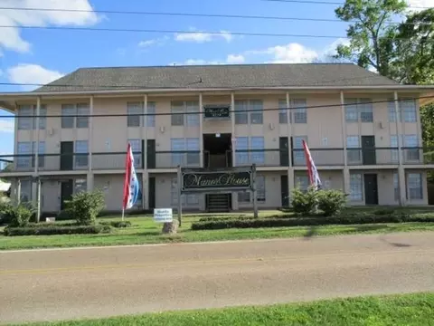 9228 Florida Blvd, Baton Rouge, LA 70815