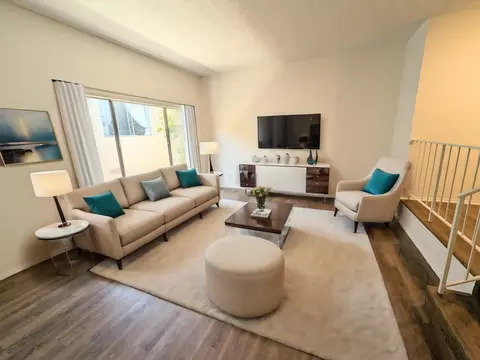 824 11th St, Santa Monica, CA 90403