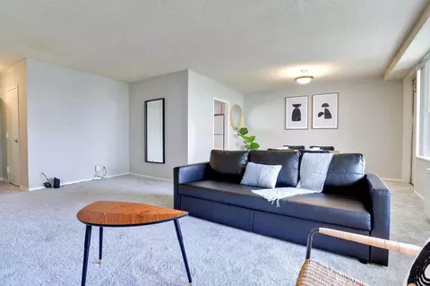 2111 Richmond Hwy, Arlington, VA 22202