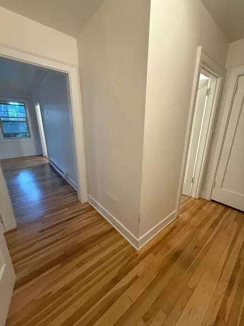 704 E Thomas St, Seattle, WA 98102