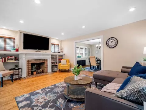 3222 West Blvd, Cleveland, OH 44111