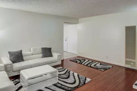 5300 Hackberry Ln, Sacramento, CA 95841 photo 22