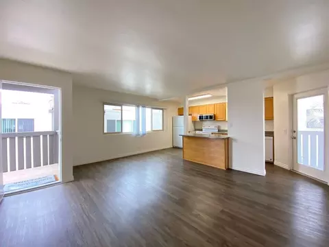3969 Adams St, Carlsbad, CA 92008