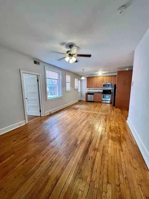 1107 W Grace St, Richmond, VA 23220