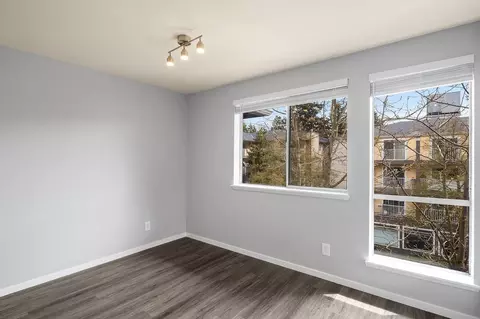 12007 15th Ave NE, Seattle, WA 98125 photo 22